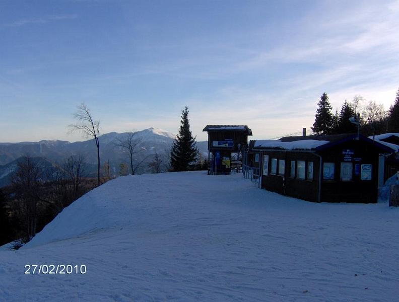 023.JPG - Délután 16.00 óra. A nap lemenőben. Szép tartalmas nap volt.